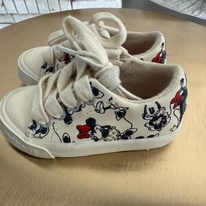 Zara toddler girl Minnie Mouse Print Sneakers